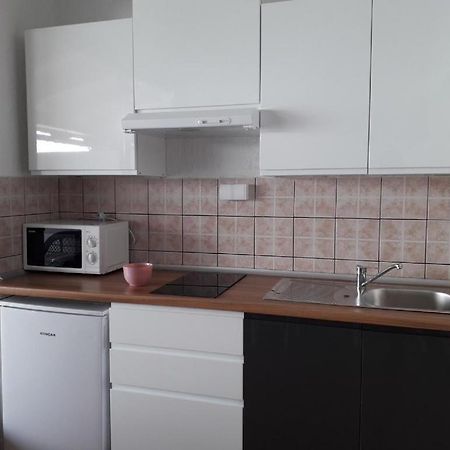 Apartamento Mali Delfin Sveti Juraj Exterior foto