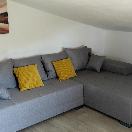 Apartamento Mali Delfin Sveti Juraj Exterior foto